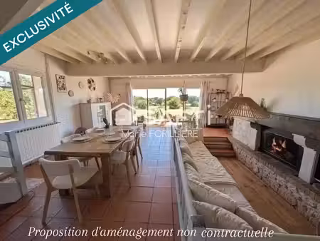 vente maison 9 pièces 216 m² à bayas (33230)  250 000 €