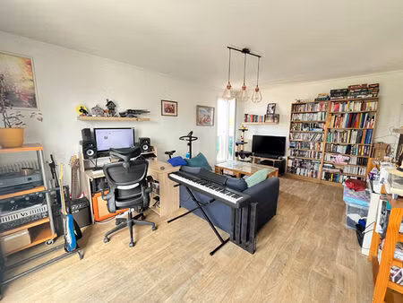 vente appartement 2 pièces  49.33m²  dourdan