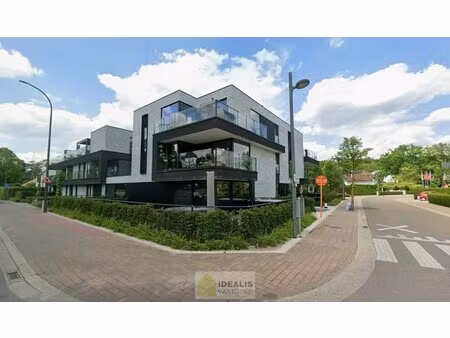 idealis vastgoed – instapklaar appartement met kelderberging en ondergrondse autostaanplaa