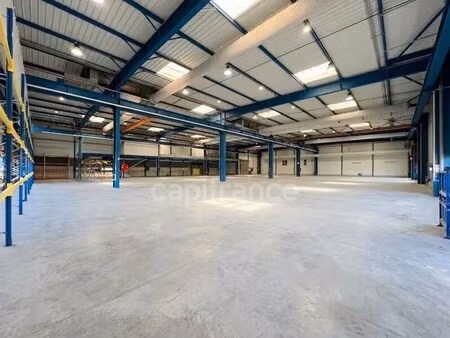 vente entrepôt chevanceaux 17210 7160m²