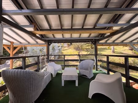 location maison 3 pièces 51m² petit bourg 97170