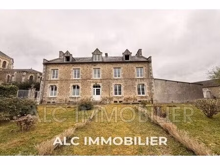 villa de 4 chambres de luxe en vente saint-pierre-des-nids  france