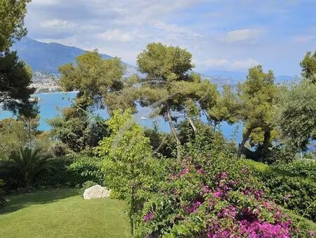 villa de luxe de 5 pièces en location roquebrune-cap-martin  provence-alpes-côte d'azur