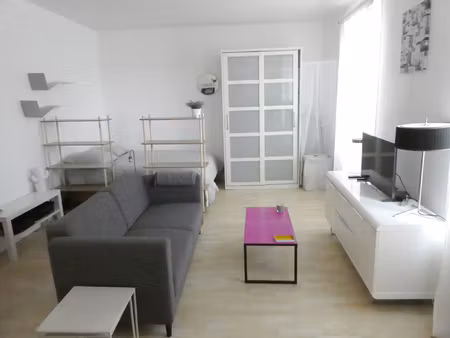 location appartement 1 pièce 28m² fontainebleau 77300