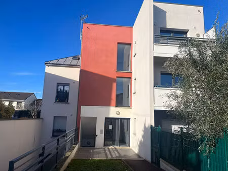 location appartement 2 pièces 35m²