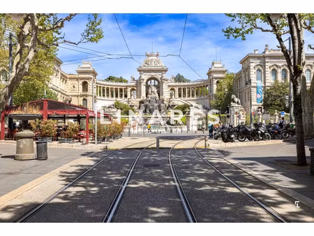 vente appartement 3 pièces 70m2 marseille 1er (13001) - 325000 € - surface privée