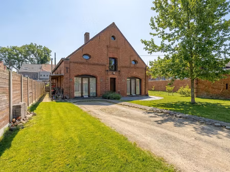 huis te koop in oud-turnhout met 3 slaapkamers