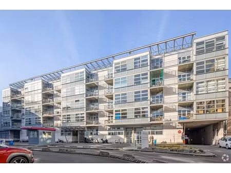 location bureaux 225 m²