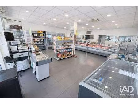 vente bureaux et commerces à avignon (84000) : à vendre / 98m² avignon