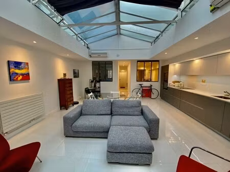 location bureaux 72 m²