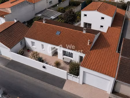 vente maison 7 pièces 171 m² à l'aiguillon-sur-mer (85460)  295 000 €