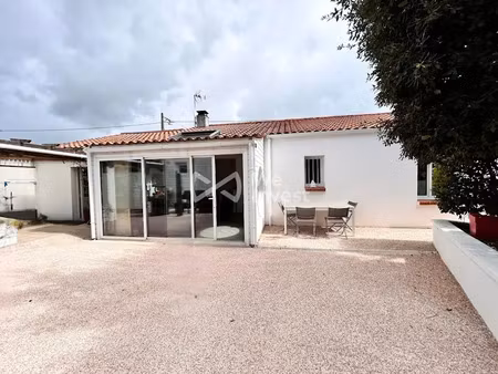 vente maison 7 pièces 171 m² à l'aiguillon-sur-mer (85460)  348 000 €