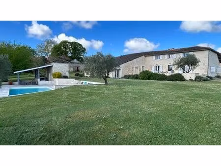 maison de luxe de 4 chambres en vente à grignols  france