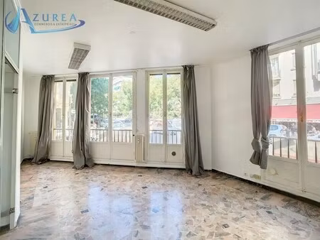 location bureaux 57 m²