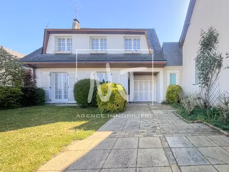 vente maison 6 pièces 140 m² à saint-barthélemy-d'anjou (49124)  399 845 €