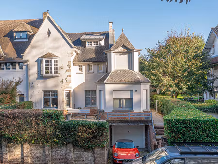 huis te koop in dilbeek met 4 slaapkamers