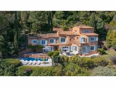 maison de luxe de 4 chambres en vente à théoule-sur-mer  provence-alpes-côte d'azur