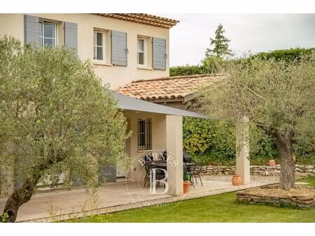 aix-en-provence – à 5 min du centre – mas récent de 180 m² – 4 chambres – bureau – jardin.