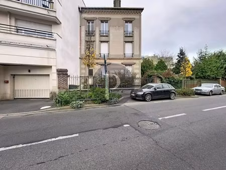alfortville -2 pieces 40.53² + cave