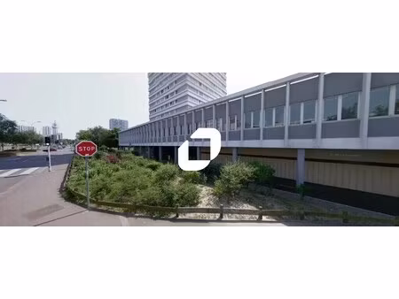 vente bureaux 1 843 m²