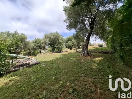 vente terrain à bâtir 1 800 m²