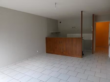 location appartement 1 pièce 32m² chateaubriant 44110