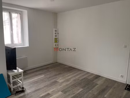 studio rez-de-chaussee la ferte gaucher