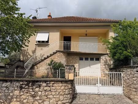 maison figeac 4 pièce(s) 77 m2