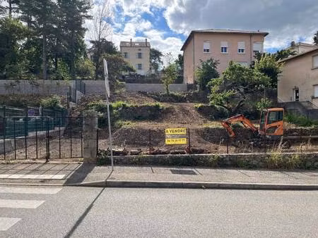 terrain constructible à vendre
