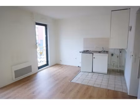 location appartement 1 pièce 26m² lille 59000
