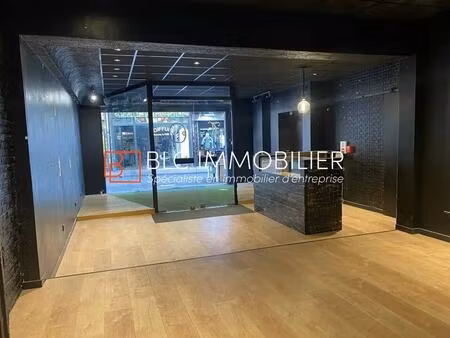 location commerce 120 m²