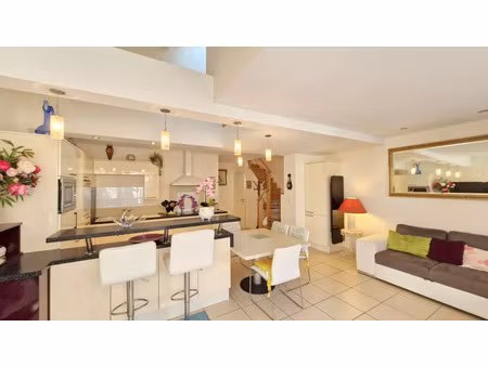 vente maison 2 pièces 55m2 biarritz 64200 - 474000 € - surface privée