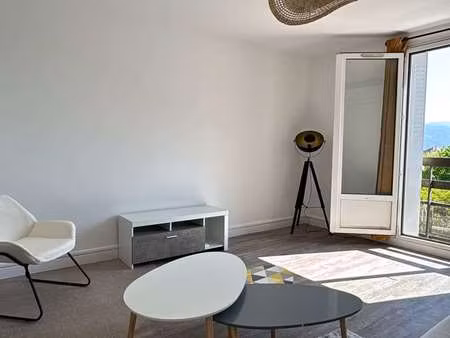 vente appartement 3 pièces à crolles (38920) : à vendre 3 pièces / 61m² crolles