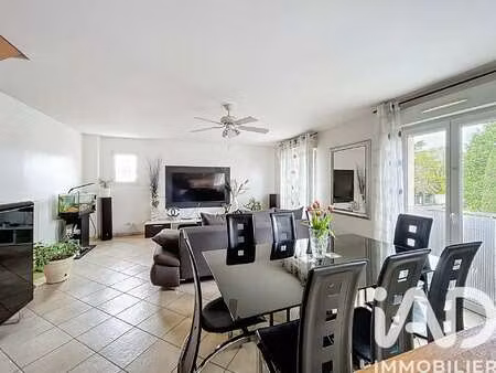 vente appartement 4 pièces à saint-priest (69800) : à vendre 4 pièces / 85m² saint-priest