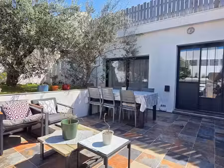 vente maison la rochelle 17000 - - surface privée