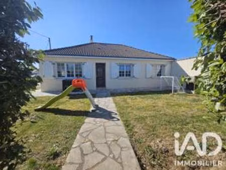 vente maison à saint-philbert-de-grand-lieu (44310) : à vendre / 90m² saint-philbert-de-gr