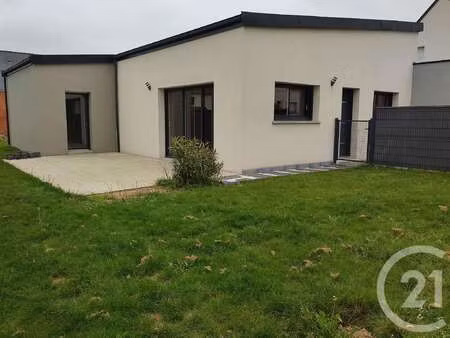 location maison à étrelles (35370) : à louer / 102m² étrelles