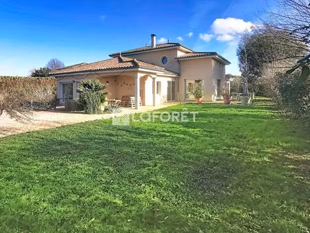 civrieux maison familiale moderne de 174m² sur terrain de 900m²