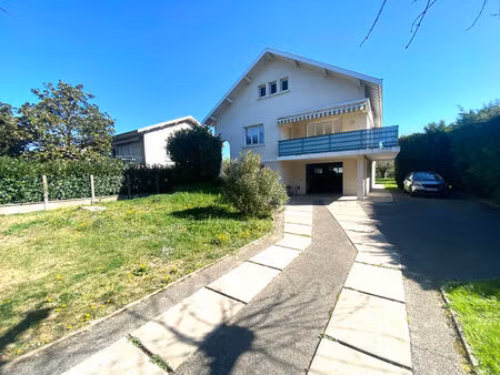 maison 5 pièces sur un terrain de 629m²