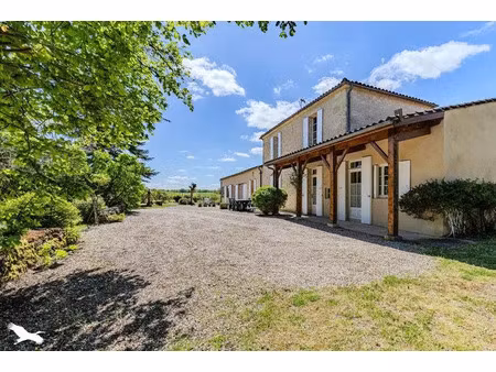 vente maison 7 pièces 301 m² à blasimon (33540)  399 000 €