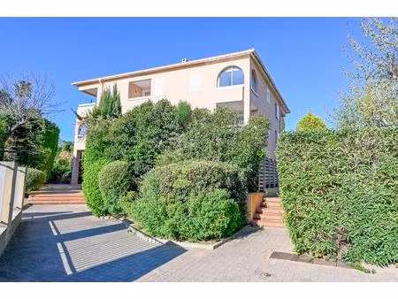 appartement à sainte-maxime