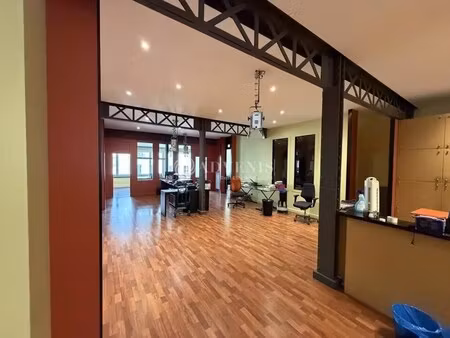 vente bureaux 240 m²