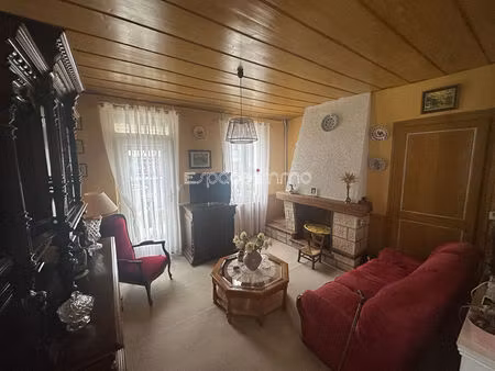 maison mitoyenne d'un côté - montville centre - 3 pièces - 63.69 m2