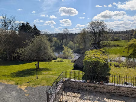 a vendre - maison en pierre avec jardin bordé par la vire - saint-lô