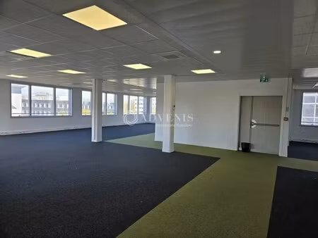 location bureaux 167 m² à 1 014 m²