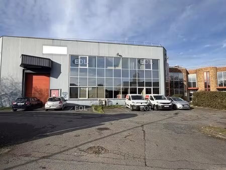 vente entrepôt 3 089 m²