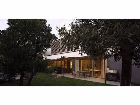 maison avec piscine et terrasse caudéran-barrière judaïque - bordeaux (33)