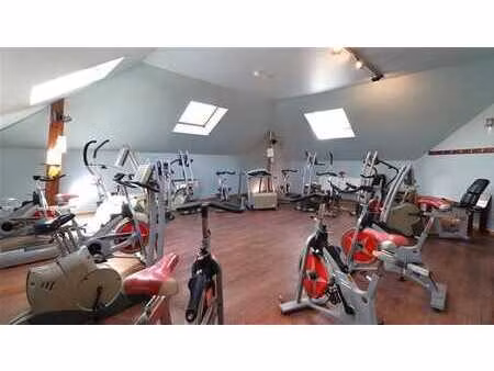 centre de remise en forme / bureaux/ centre medical / gros p