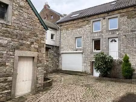maison avec cour intérieure à esneux