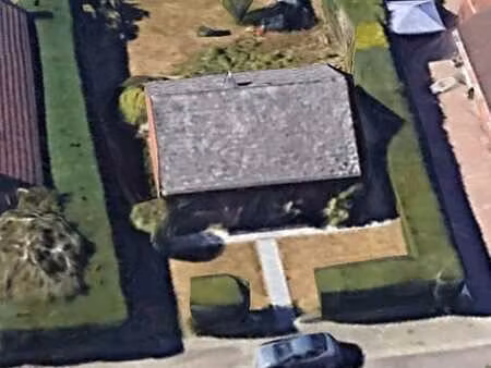 villa de pleind 1 ch à charleroi avec grand terrain